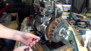 Briggs and Stratton 5HP  Carburetor Linkage Setup  130212 [upl. by Volpe]