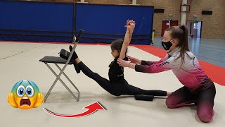 JE DONNE MON PREMIER COURS DE GYMNASTIQUE RYTHMIQUE I TEACH MY FIRST RHYTMIC GYMNASTICS CLASS [upl. by Nodlehs]