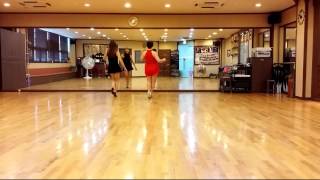 LATIN LAMBADA Line Dance beginnerintermediate [upl. by Llerot]