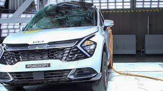 2024 KIA SPORTAGE Crash Test [upl. by Tabbie551]