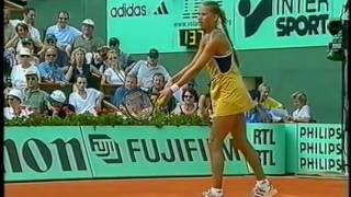 Steffi Graf vs Anna Kournikova 1999 RG Highlights [upl. by Pasol471]